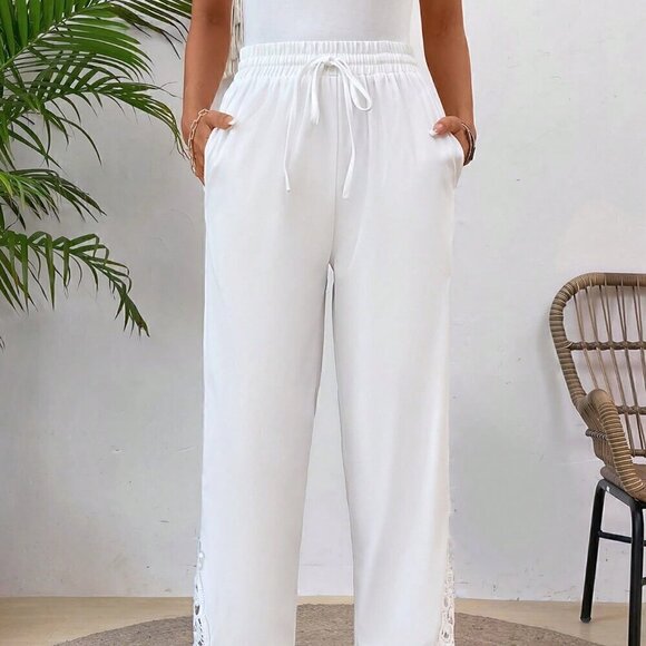 White Boho Women's Patchwork Elastic Waist Slant Pocket Straight Leg Pants - Picture 5 of 7